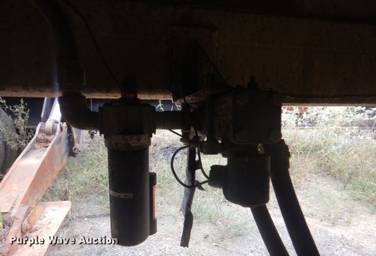 image for item DO1624 1994 CPS  bottom dump trailer