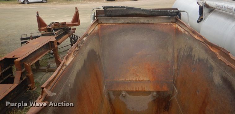 image for item DO1624 1994 CPS  bottom dump trailer