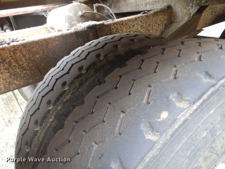 image for item DO1624 1994 CPS  bottom dump trailer