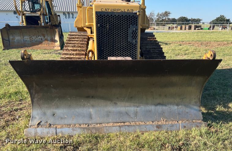 image for item DO8769 1989 Caterpillar D4H  dozer