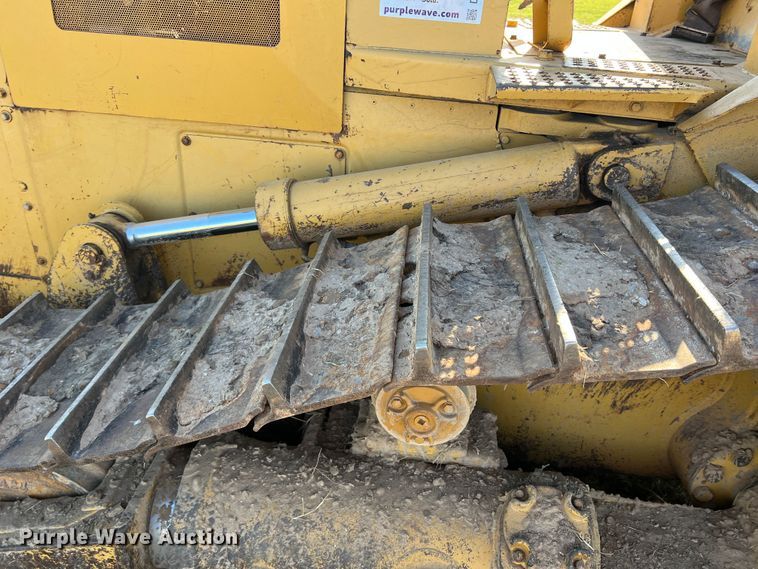 image for item DO8769 1989 Caterpillar D4H  dozer
