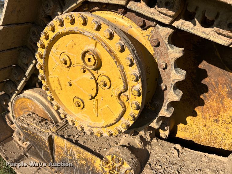 image for item DO8769 1989 Caterpillar D4H  dozer