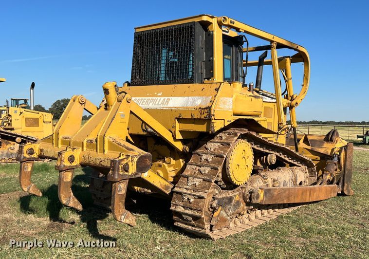 image for item DO8770 2004 Caterpillar D6R XL Series II  dozer