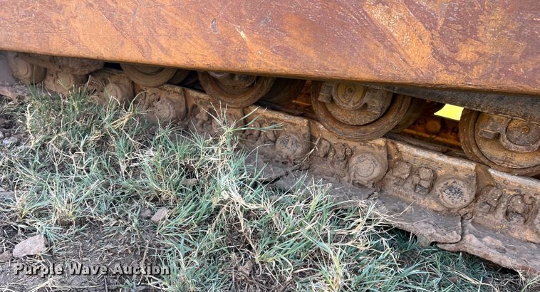 image for item DO8770 2004 Caterpillar D6R XL Series II  dozer