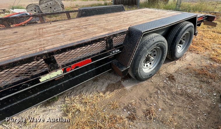 image for item DO8775 2011 Texas Bragg  equipment trailer
