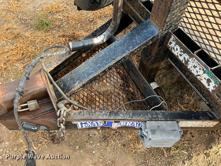 image for item DO8775 2011 Texas Bragg  equipment trailer