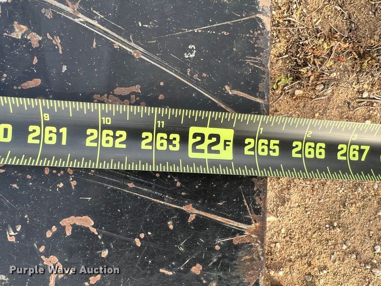 image for item DO8776 2013 Texas Bragg  tilt deck equipment trailer