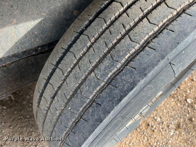 image for item DO8776 2013 Texas Bragg  tilt deck equipment trailer