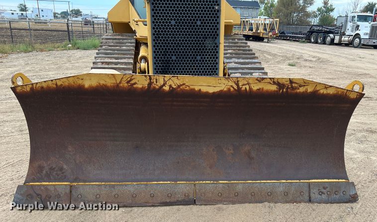 image for item DO8777 1997 Caterpillar D5M XL  dozer