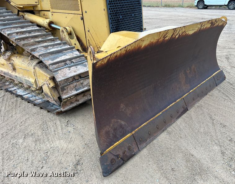 image for item DO8777 1997 Caterpillar D5M XL  dozer