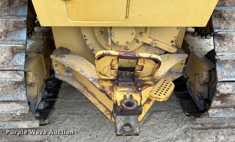 image for item DO8777 1997 Caterpillar D5M XL  dozer