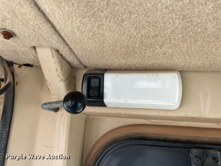 image for item DO8777 1997 Caterpillar D5M XL  dozer