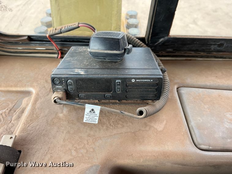 image for item DO8777 1997 Caterpillar D5M XL  dozer