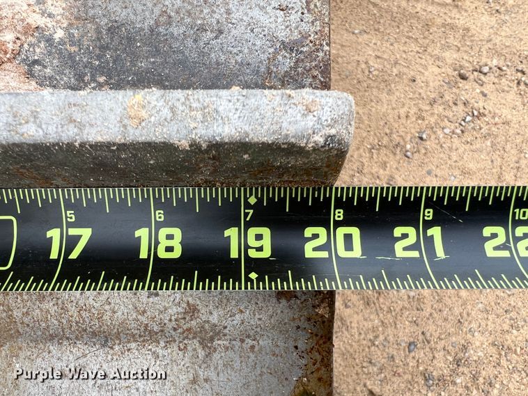 image for item DO8777 1997 Caterpillar D5M XL  dozer