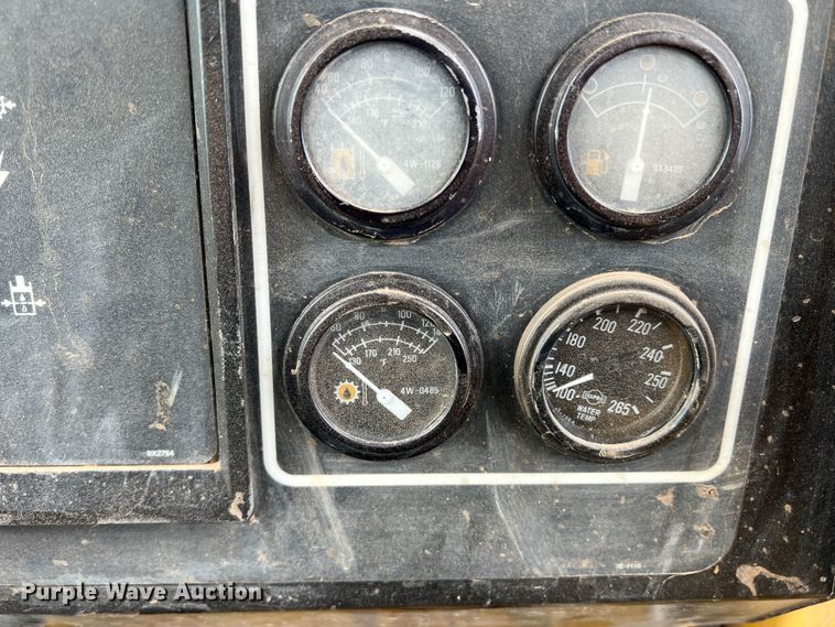 image for item DO8779 1994 Caterpillar D8N  crawler tractor