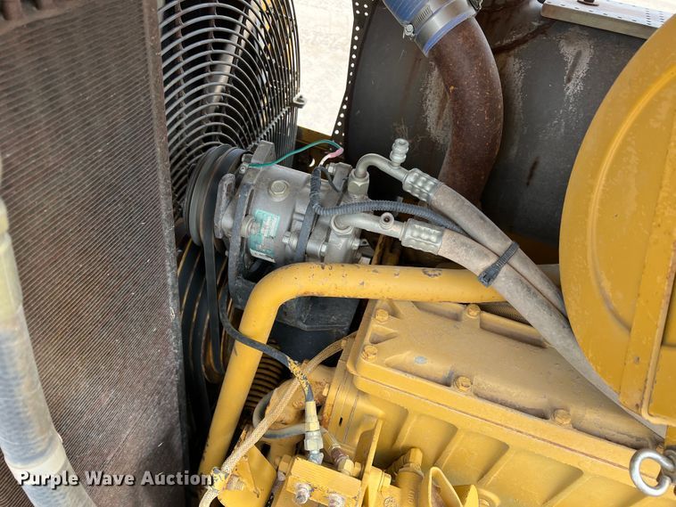 image for item DO8779 1994 Caterpillar D8N  crawler tractor