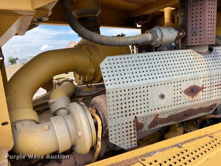 image for item DO8779 1994 Caterpillar D8N  crawler tractor