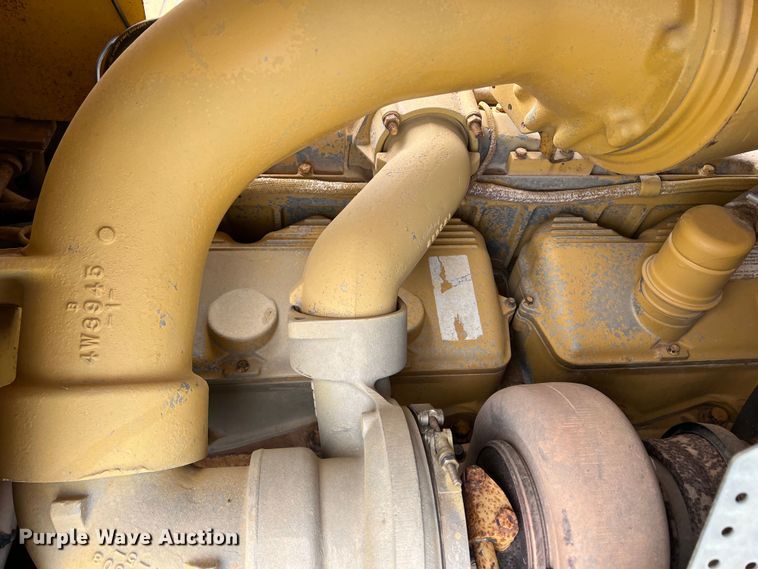 image for item DO8779 1994 Caterpillar D8N  crawler tractor