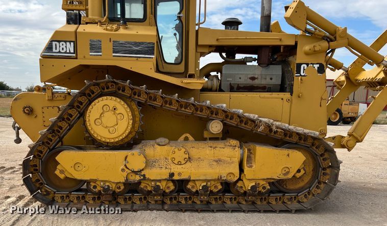 image for item DO8779 1994 Caterpillar D8N  crawler tractor
