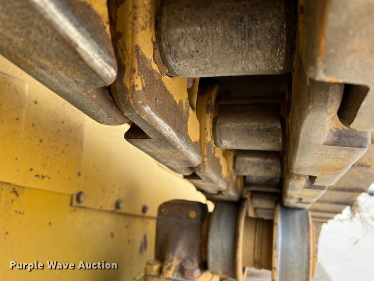 image for item DO8779 1994 Caterpillar D8N  crawler tractor