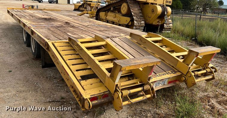 image for item DO8781 1998 Dynaweld  equipment trailer