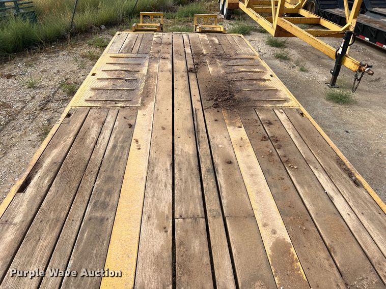 image for item DO8781 1998 Dynaweld  equipment trailer