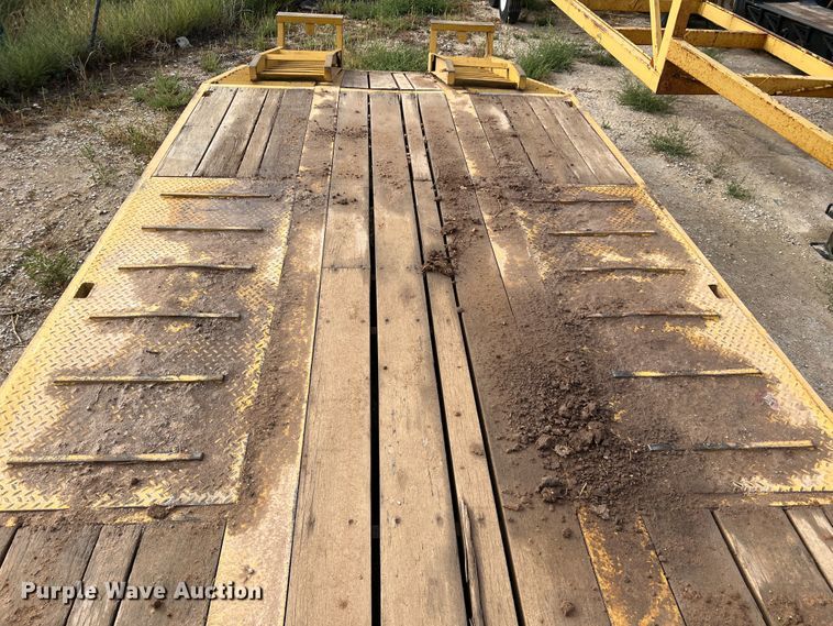 image for item DO8781 1998 Dynaweld  equipment trailer