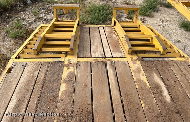 image for item DO8781 1998 Dynaweld  equipment trailer