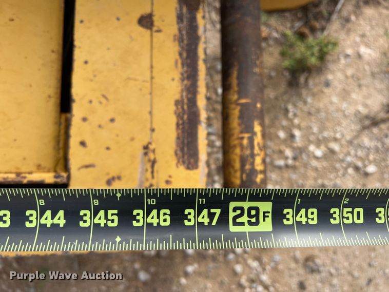 image for item DO8781 1998 Dynaweld  equipment trailer