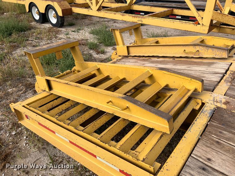 image for item DO8781 1998 Dynaweld  equipment trailer