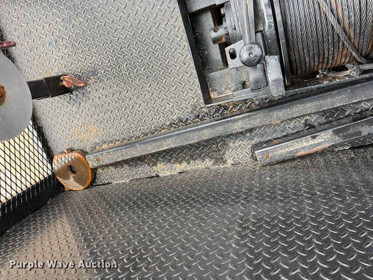 image for item DO8783 2021 Peterbilt 389  Figure 8 fiber optic reel truck