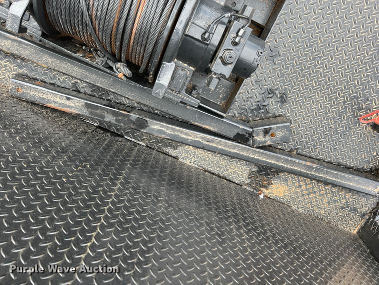 image for item DO8783 2021 Peterbilt 389  Figure 8 fiber optic reel truck