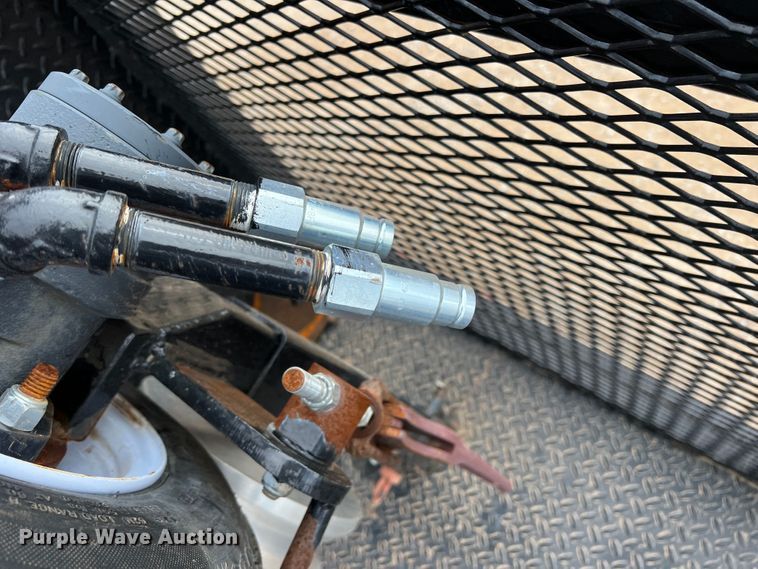 image for item DO8783 2021 Peterbilt 389  Figure 8 fiber optic reel truck