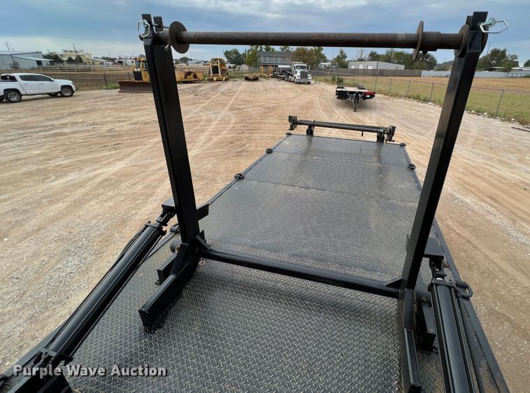 image for item DO8783 2021 Peterbilt 389  Figure 8 fiber optic reel truck