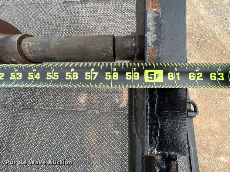 image for item DO8783 2021 Peterbilt 389  Figure 8 fiber optic reel truck