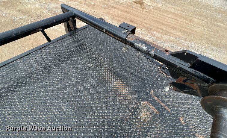 image for item DO8783 2021 Peterbilt 389  Figure 8 fiber optic reel truck