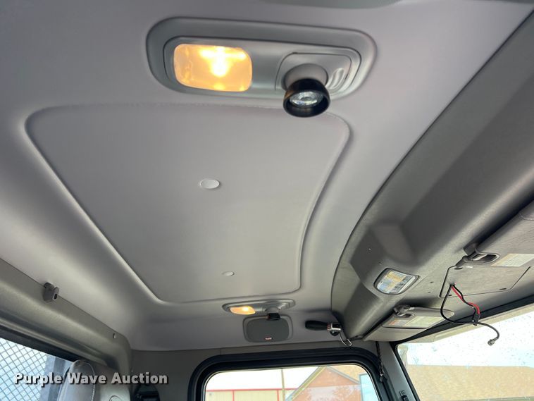 image for item DO8783 2021 Peterbilt 389  Figure 8 fiber optic reel truck