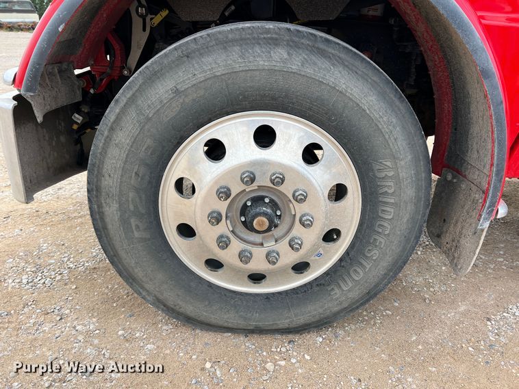 image for item DO8783 2021 Peterbilt 389  Figure 8 fiber optic reel truck