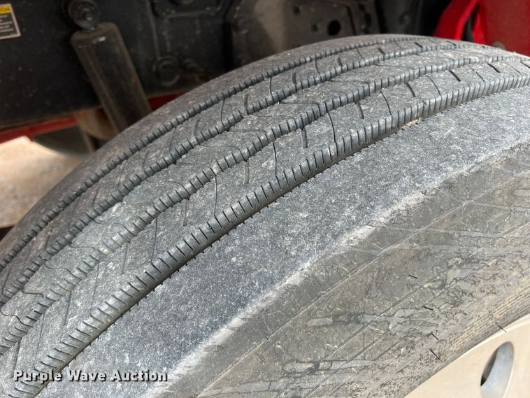 image for item DO8783 2021 Peterbilt 389  Figure 8 fiber optic reel truck