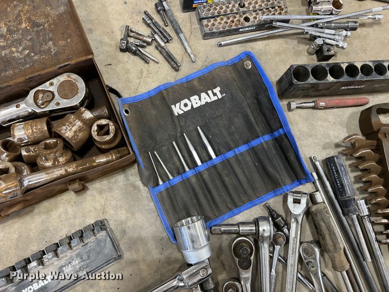 image for item DO8792 Tools