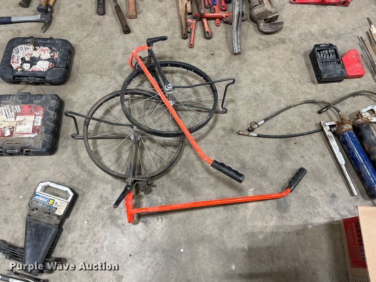 image for item DO8792 Tools