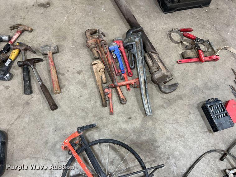 image for item DO8792 Tools