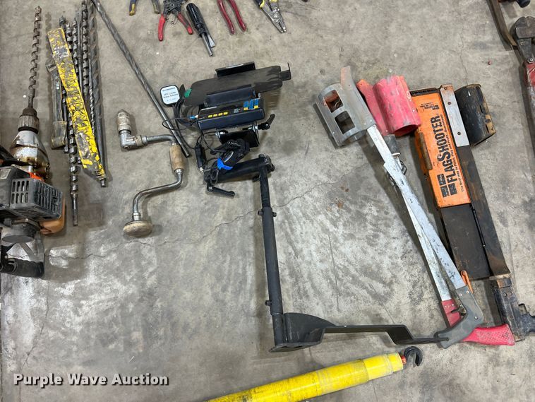 image for item DO8792 Tools