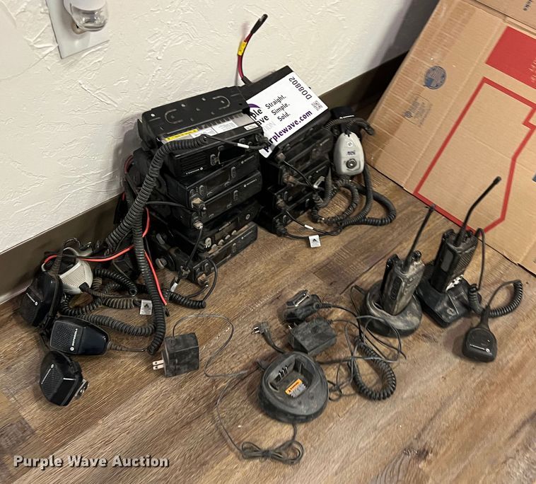 image for item DO8802 Motorola  radios