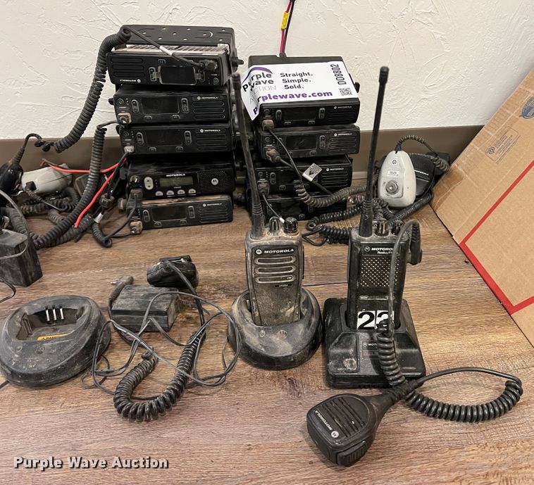 image for item DO8802 Motorola  radios