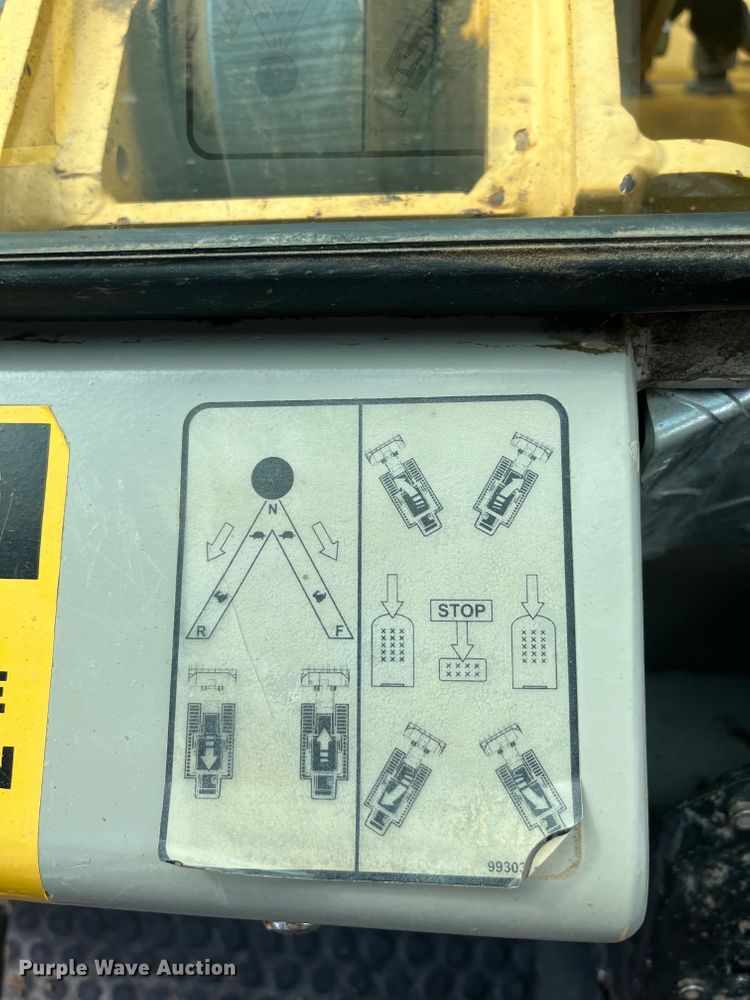 image for item DP4841 2007 John Deere 605C  track loader