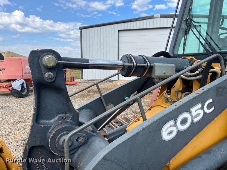 image for item DP4841 2007 John Deere 605C  track loader