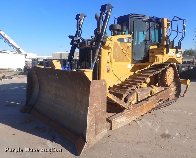 image for item DQ4873 2015 Caterpillar D6T XL  dozer
