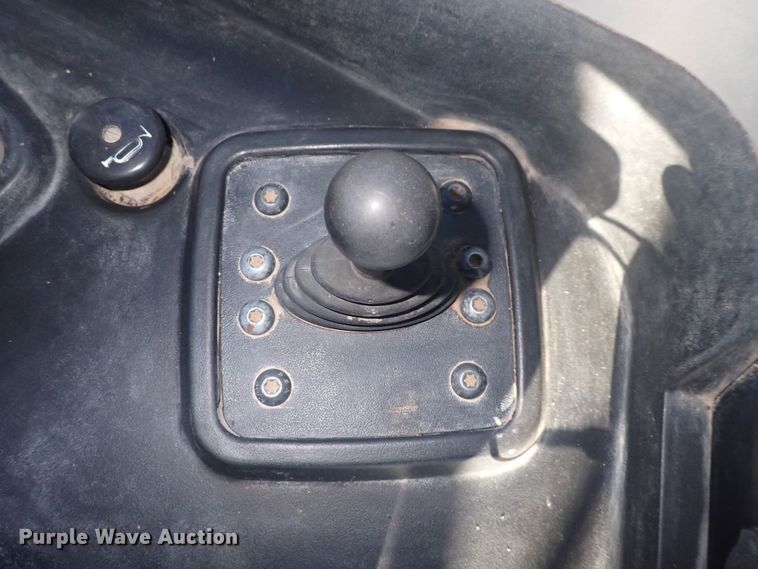 image for item DQ4873 2015 Caterpillar D6T XL  dozer