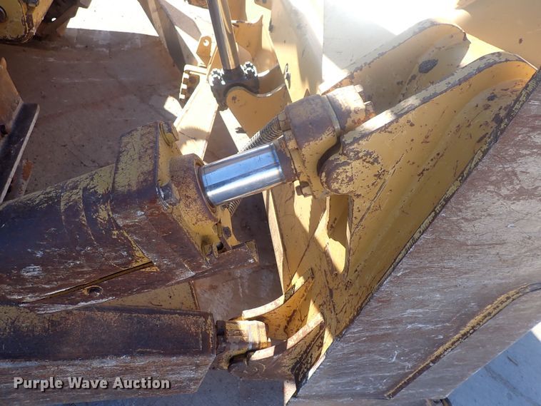 image for item DQ4873 2015 Caterpillar D6T XL  dozer